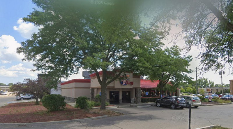 Clock Restaurant - Southfield - 29700 Southfield Rd (newer photo)